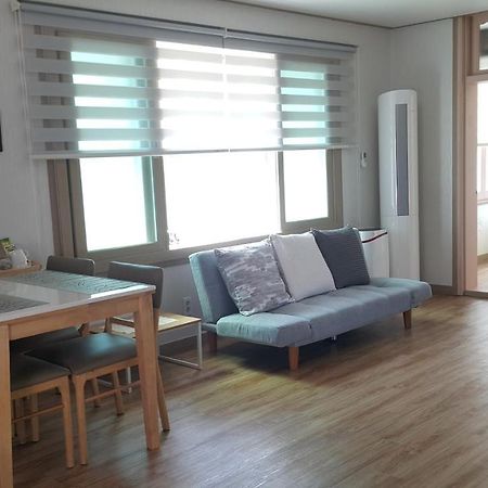 Jeju Mermuri Yerye-dong Bagian luar foto