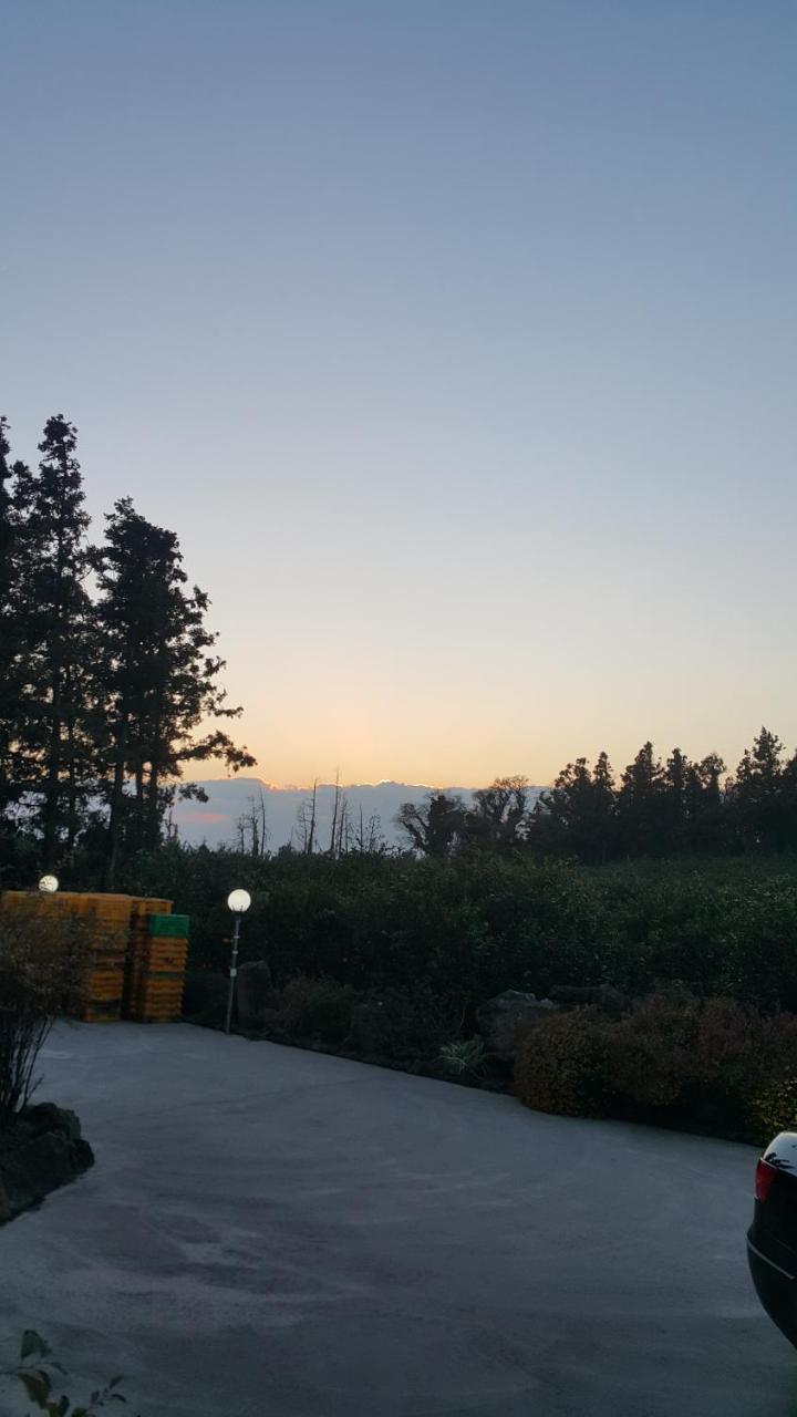 Jeju Mermuri Yerye-dong Bagian luar foto