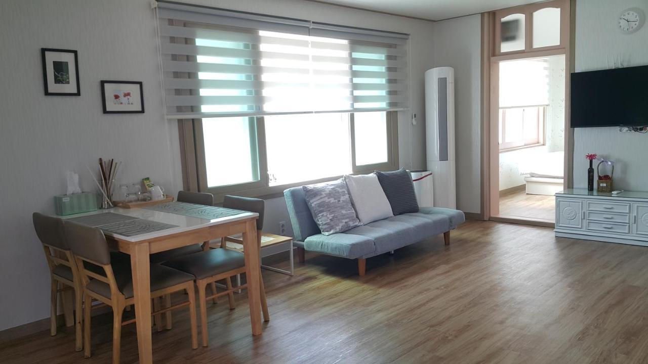 Jeju Mermuri Yerye-dong Bagian luar foto